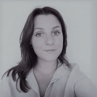Laura ADAM - business developer chez Sensy